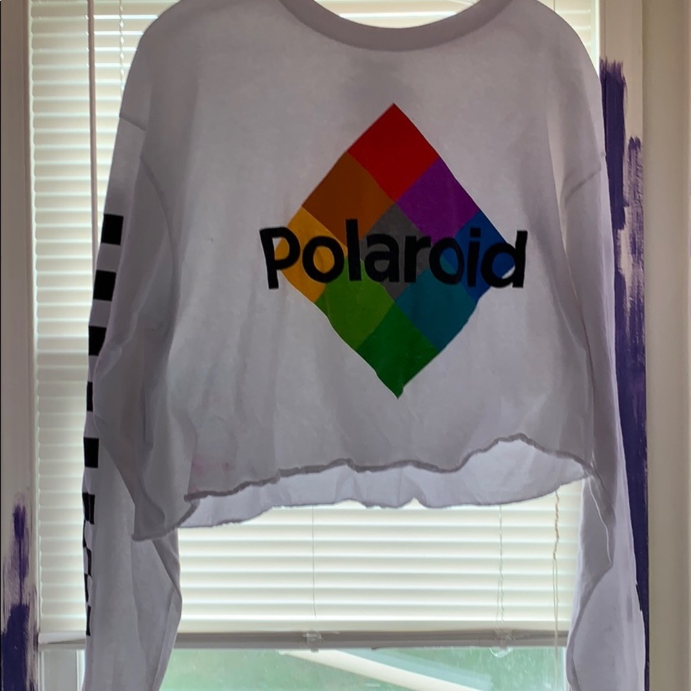 long sleeve Polaroid crop top